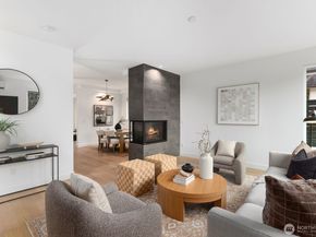 6233 Carleton Avenue S, Seattle WA 98108