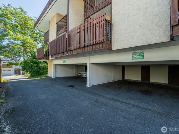 216 SW 154th Street 3, Burien WA 98166
