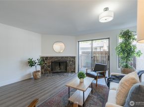 216 SW 154th Street 3, Burien WA 98166