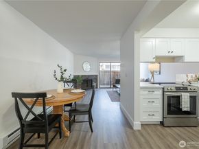 216 SW 154th Street 3, Burien WA 98166