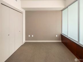 910 Lenora Street S1000, Seattle WA 98121