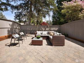 130 141st Place NE, Bellevue WA 98007