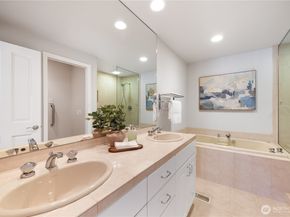 130 141st Place NE, Bellevue WA 98007