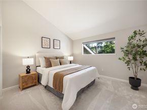130 141st Place NE, Bellevue WA 98007