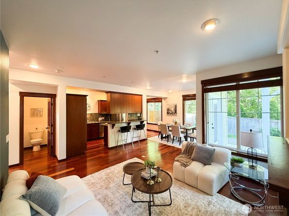 17120 114th Lane SE, Renton WA 98055