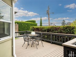 122 8th Avenue, Kirkland WA 98033
