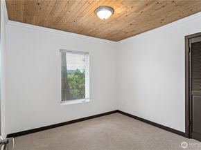 122 8th Avenue, Kirkland WA 98033