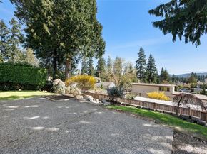 16127 SE 5th Street, Bellevue WA 98008