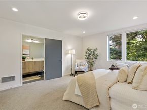 8424 24th Avenue SW, Seattle WA 98106