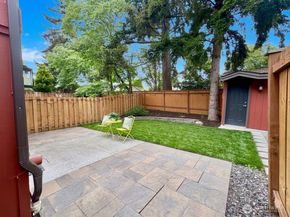 2138 N 113th Street B, Seattle WA 98133
