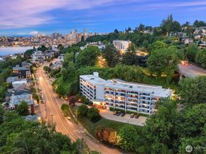 2565 Dexter Avenue N 303, Seattle WA 98109