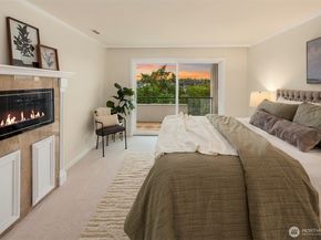 2565 Dexter Avenue N 303, Seattle WA 98109