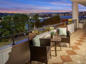 2565 Dexter Avenue N 303, Seattle WA 98109
