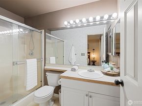 2300 Jefferson Avenue NE G128, Renton WA 98056