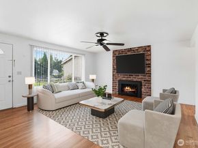 25327 118th Avenue SE, Kent WA 98030