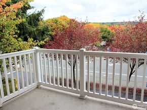 8632 164th Avenue NE A 103, Redmond WA 98052