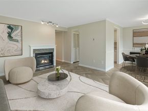 8632 164th Avenue NE A 103, Redmond WA 98052
