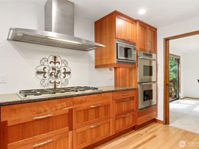 3903 142nd Place NE, Bellevue WA 98007