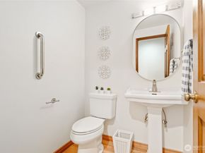 3903 142nd Place NE, Bellevue WA 98007