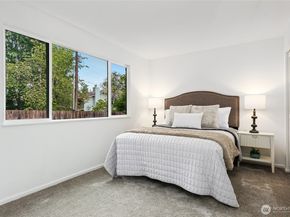 3524 170th Avenue NE, Bellevue WA 98008