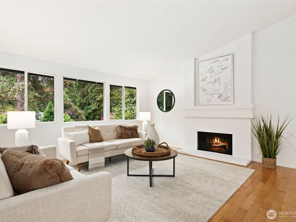 3524 170th Avenue NE, Bellevue WA 98008