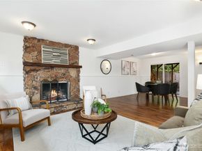 3524 170th Avenue NE, Bellevue WA 98008