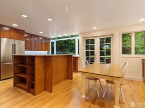 3315 129th Avenue NE, Bellevue WA 98005