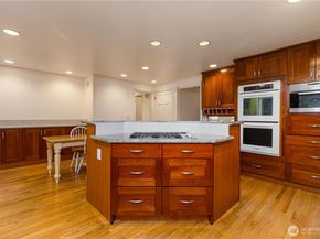 3315 129th Avenue NE, Bellevue WA 98005