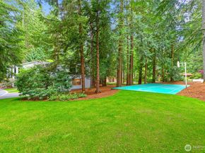 3315 129th Avenue NE, Bellevue WA 98005