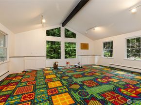 3315 129th Avenue NE, Bellevue WA 98005