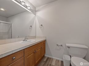 13000 Admiralty Way J101, Everett WA 98204