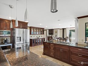 4825 88th Avenue SE, Mercer Island WA 98040