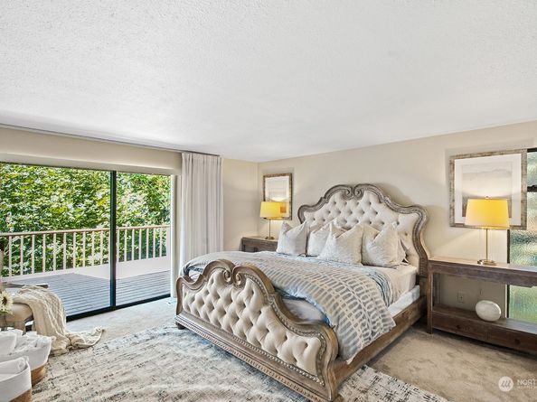 4825 88th Avenue SE, Mercer Island WA 98040
