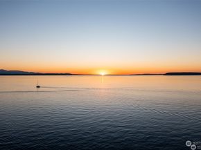 8711 Talbot Road, Edmonds WA 98026