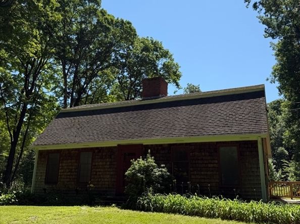 16 Flint Rd, Oakham MA 01068