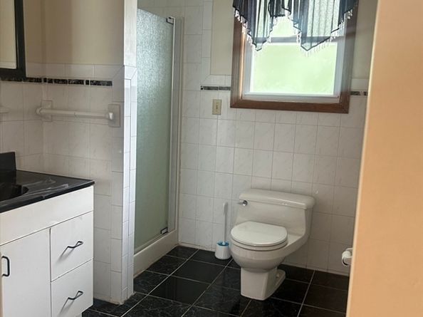 62 School St, Stoughton MA 02072