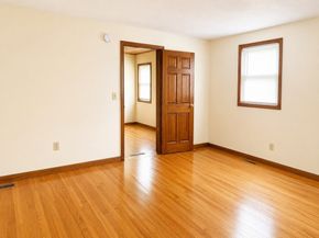 62 School St, Stoughton MA 02072