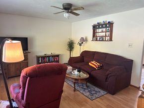 10 Pinecrest Rd 10, Uxbridge MA 01569