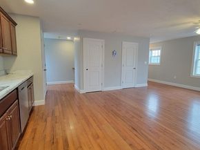 944 Warren Ave 2 F, Brockton MA 02301