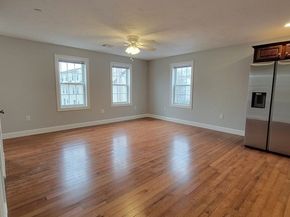 944 Warren Ave 2 F, Brockton MA 02301