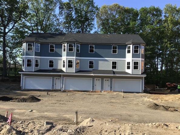 299 Quincy St, Building 2 3, Holbrook MA 02343