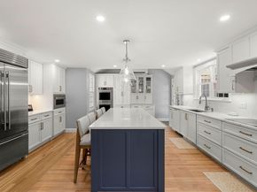 1375 Brush Hill Rd, Milton MA 02186