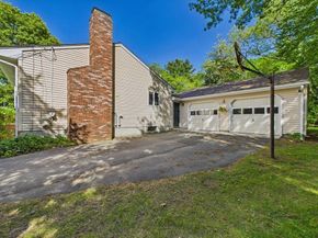 5 Barlow Ln, Mattapoisett MA 02739