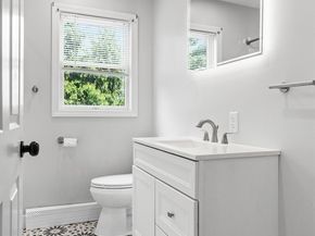 6 Kent Road, Gloucester MA 01930