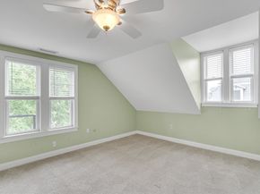 86 Brown St 4, Waltham MA 02453