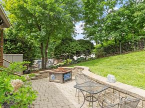 11 Wakefield St, Worcester MA 01605