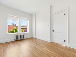 21 Bradlee Rd 54, Medford MA 02155