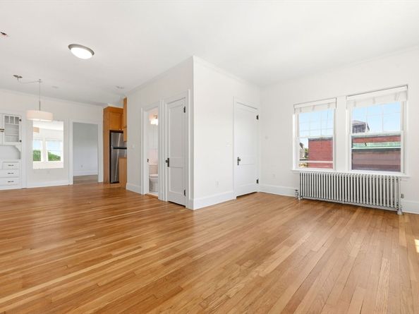 21 Bradlee Rd 54, Medford MA 02155