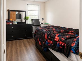 2 E Kendall St, Worcester MA 01605