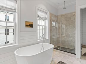 795 E 4th St, Boston MA 02127